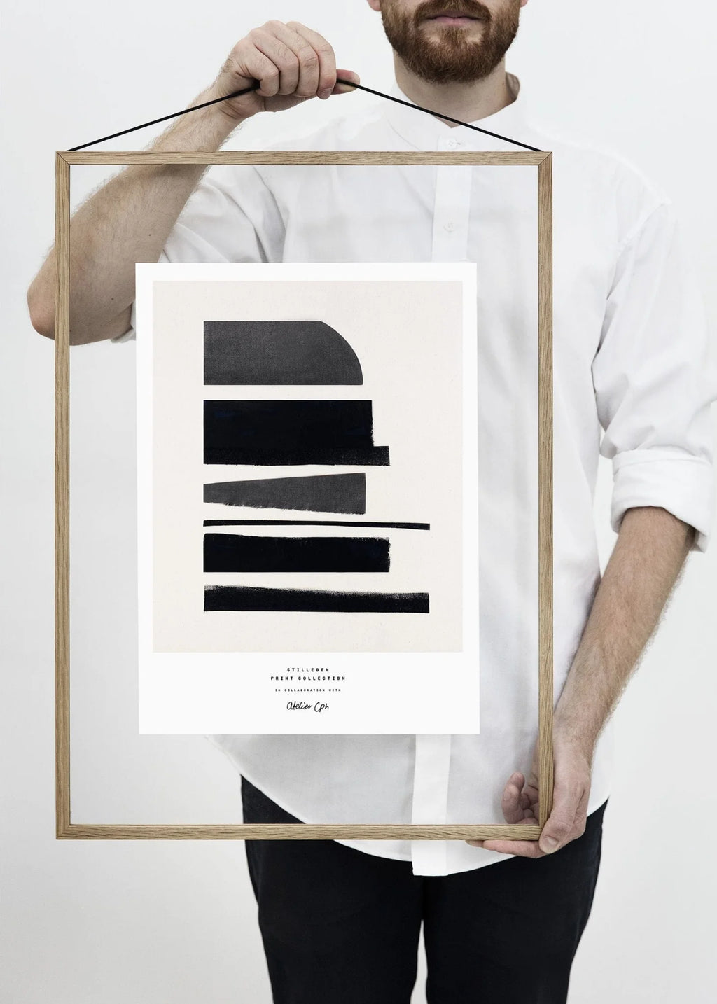 Moebe A4 Oak Frame: Stylish Acrylic & Oak Design, Made in Europe