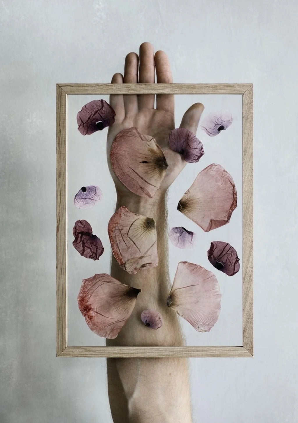 Moebe A3 Oak Frame: Stylish European Design with Acrylic Glass