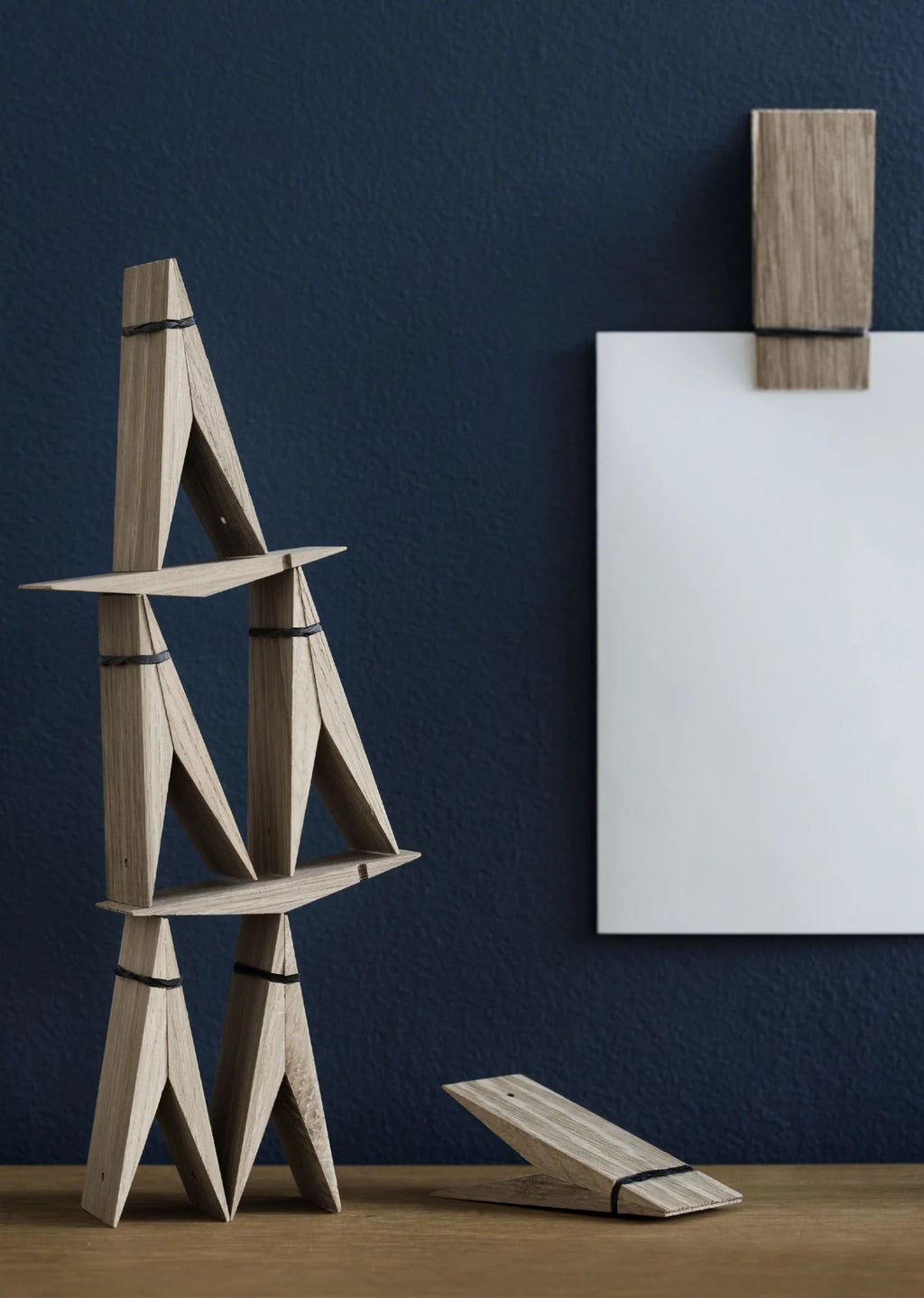 Moebe Oak Wooden Clips - Versatile Pinch Series for Home & Office Use