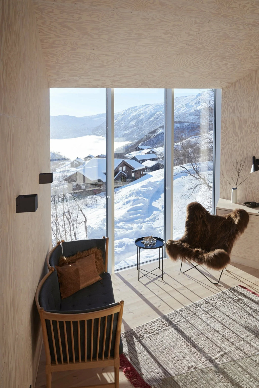 Cuero Iceland Mariposa Butterfly Chair, Shorn Brown/Chrome